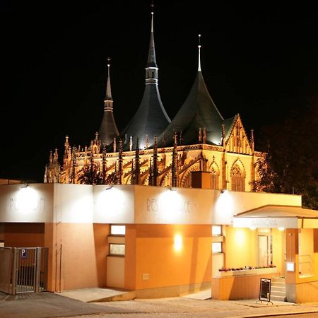 Penzion a Restaurant Barbora Kutná Hora Esterno foto